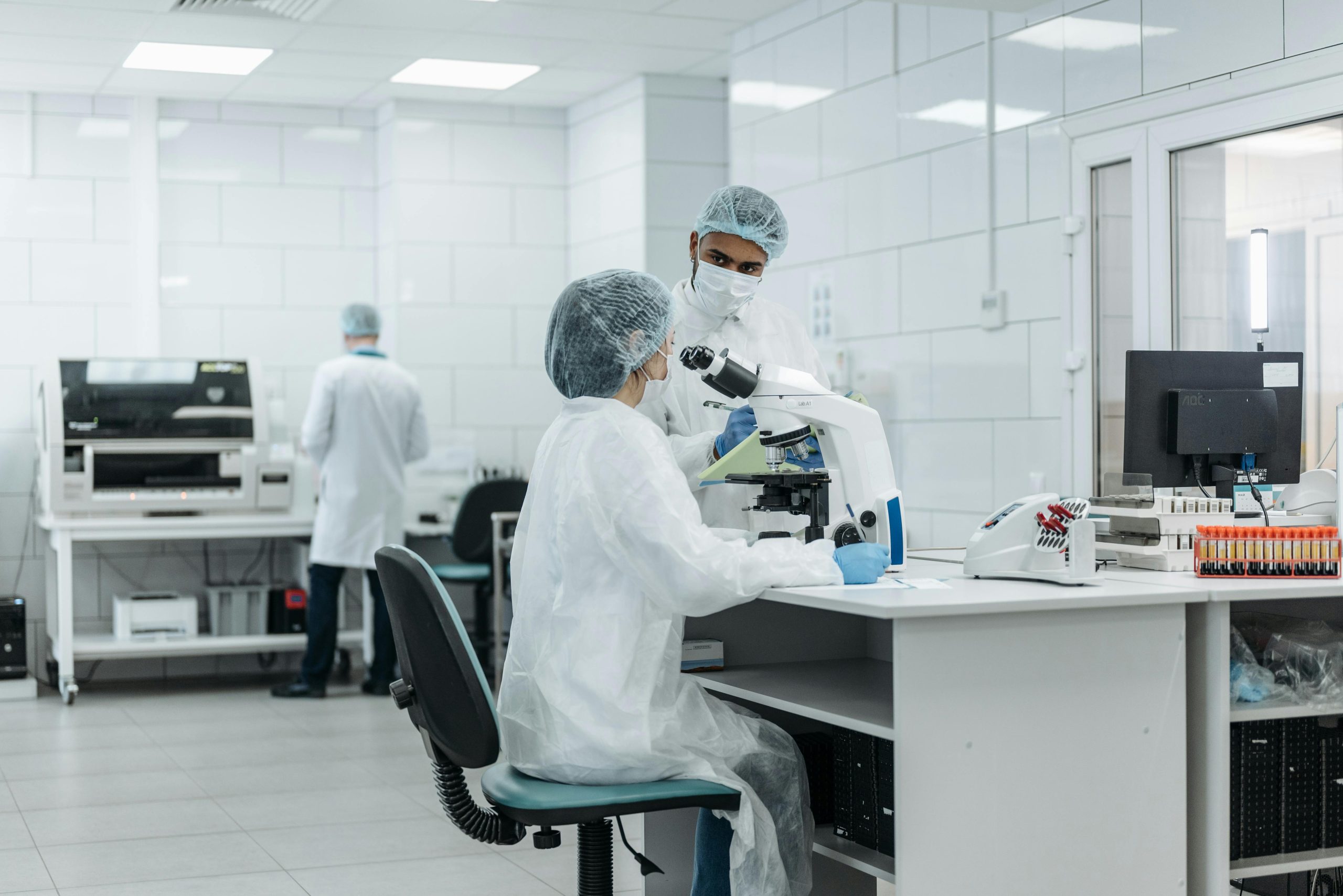 10 Exciting Biology Major Jobs You Didn’t Know About